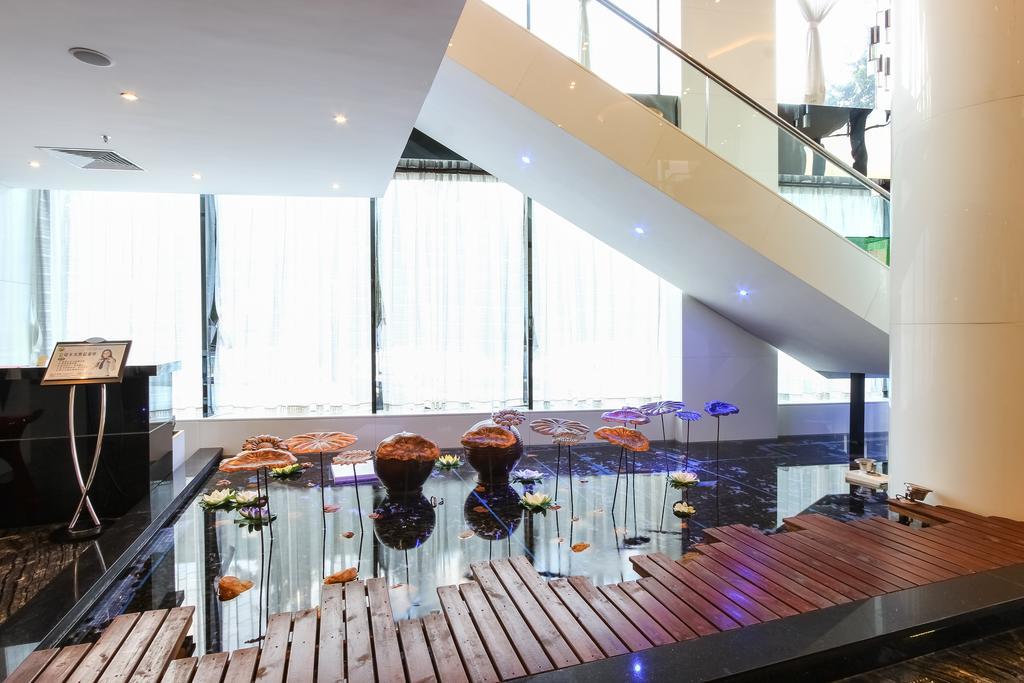Paco Hotel Guangzhou East Railway Station Branch Εξωτερικό φωτογραφία