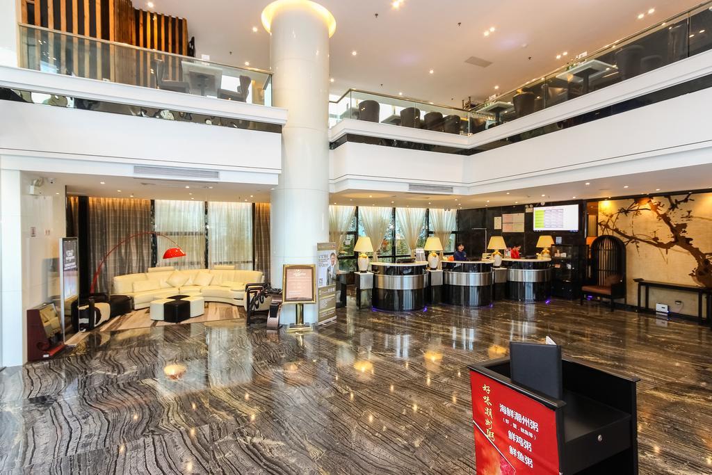 Paco Hotel Guangzhou East Railway Station Branch Εξωτερικό φωτογραφία