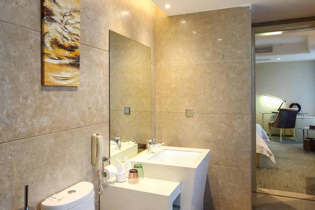 Paco Hotel Guangzhou East Railway Station Branch Εξωτερικό φωτογραφία