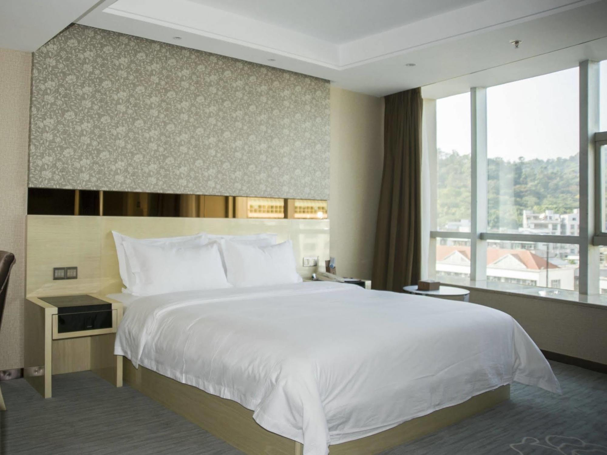 Paco Hotel Guangzhou East Railway Station Branch Εξωτερικό φωτογραφία